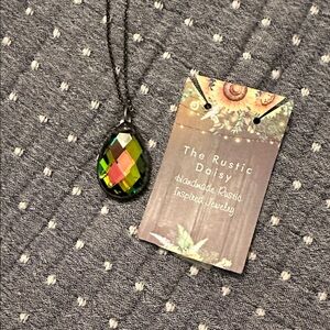 NIB Rustic Daisy Soldered Crystal Pendant Necklace, Rustic Bling